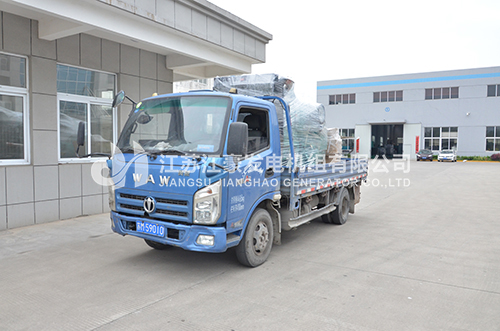 江豪发货案例- 1台300KW康明斯开架发电机组发浙江