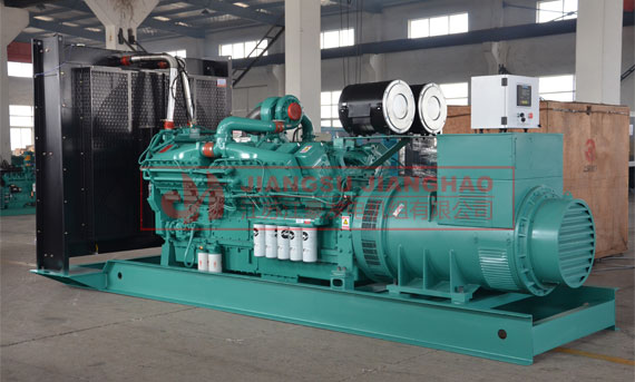 1000KW康明斯柴油发电机组.jpg 1000KW康明斯柴油发电机组